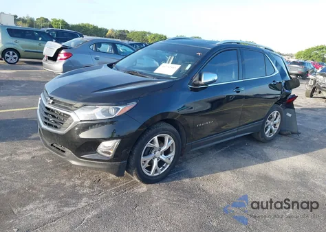2018 Chevrolet Equinox Premier из США, поврежденный, VIN 2GNAXMEV1J6218458